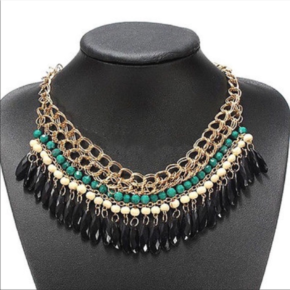Jewelry - Fashion statement chunky gothic necklace